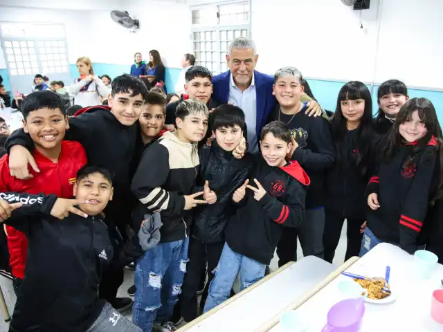 Se inauguraron los comedores de las escuelas primarias Nº 17 y 25