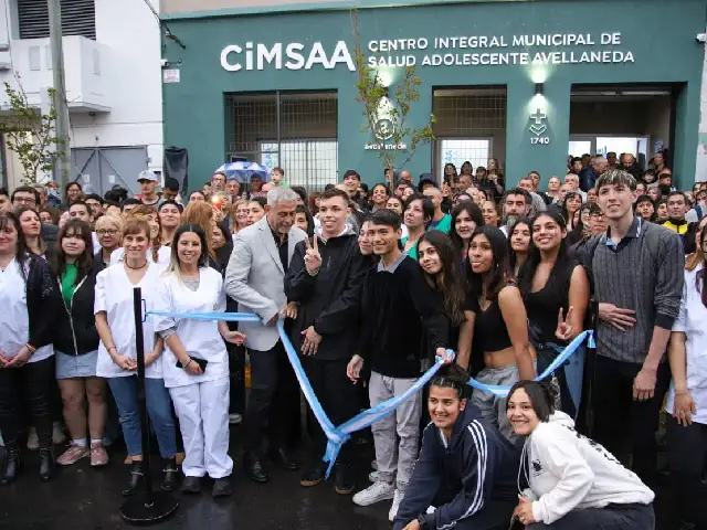 Avellaneda tiene un nuevo Centro Integral Municipal de Salud Adolescente